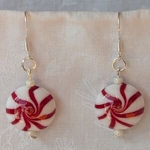 Elegant Swirl Drop Earrings in Red and White
